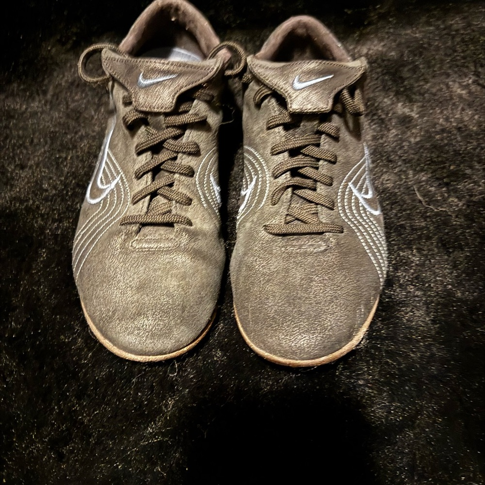 Nike Mercurial Talaria 355 suede shoes